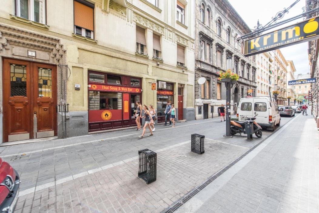 Kaz7 Kazinczy Apartment Budapest Eksteriør billede